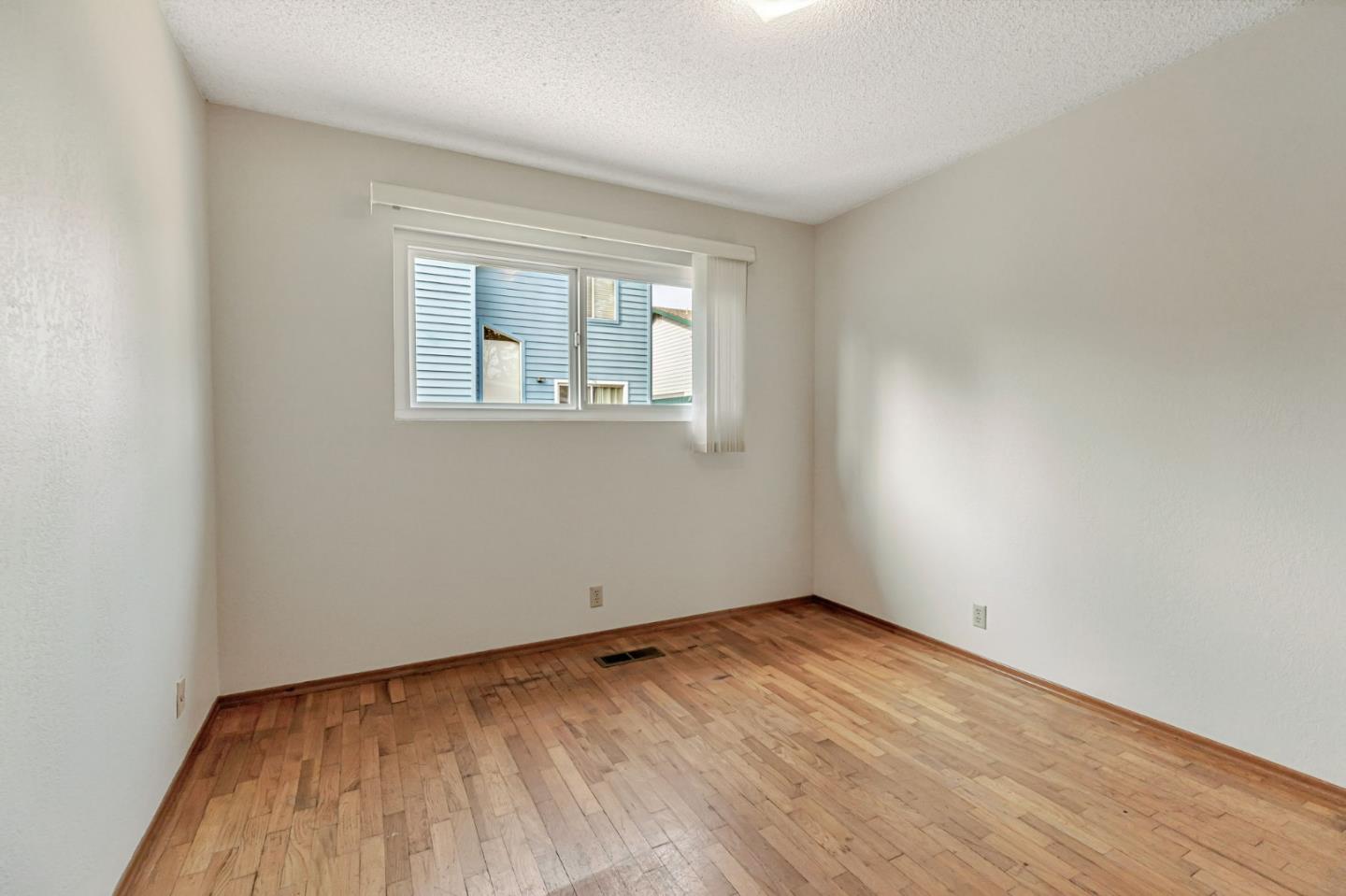Detail Gallery Image 28 of 43 For 801 Lobos St, Monterey,  CA 93940 - 3 Beds | 2 Baths