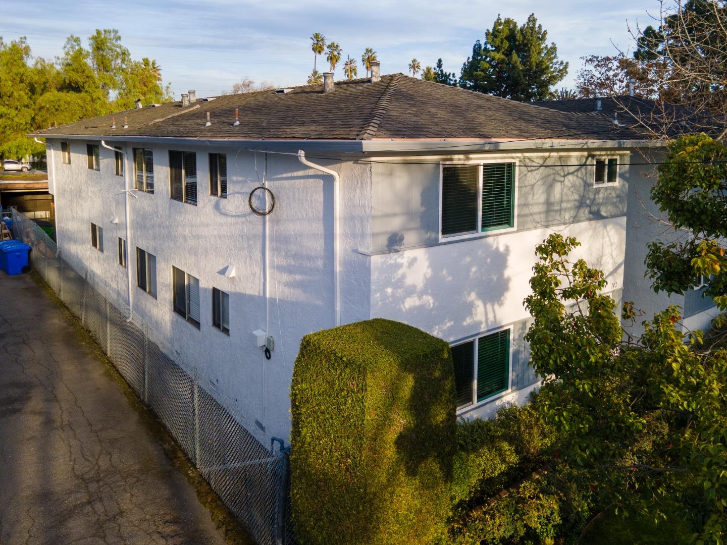 Detail Gallery Image 2 of 17 For 742 S 9th St, San Jose,  CA 95112 - – Beds | – Baths