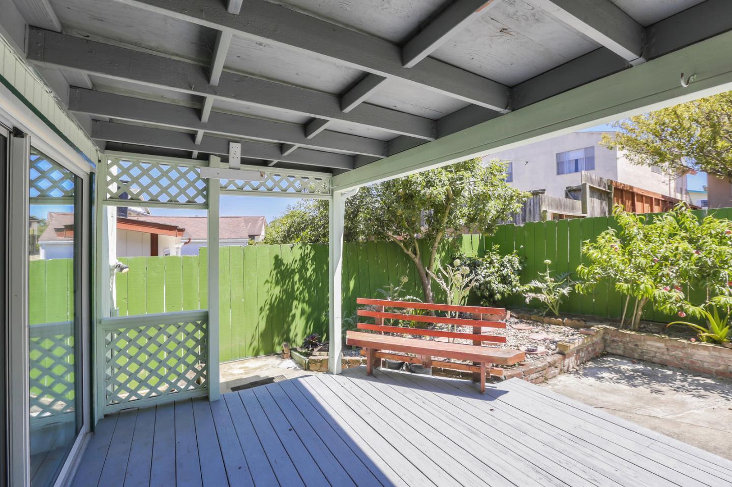 Detail Gallery Image 2 of 6 For 21 Wembley Dr, Daly City,  CA 94015 - 1 Beds | 1 Baths