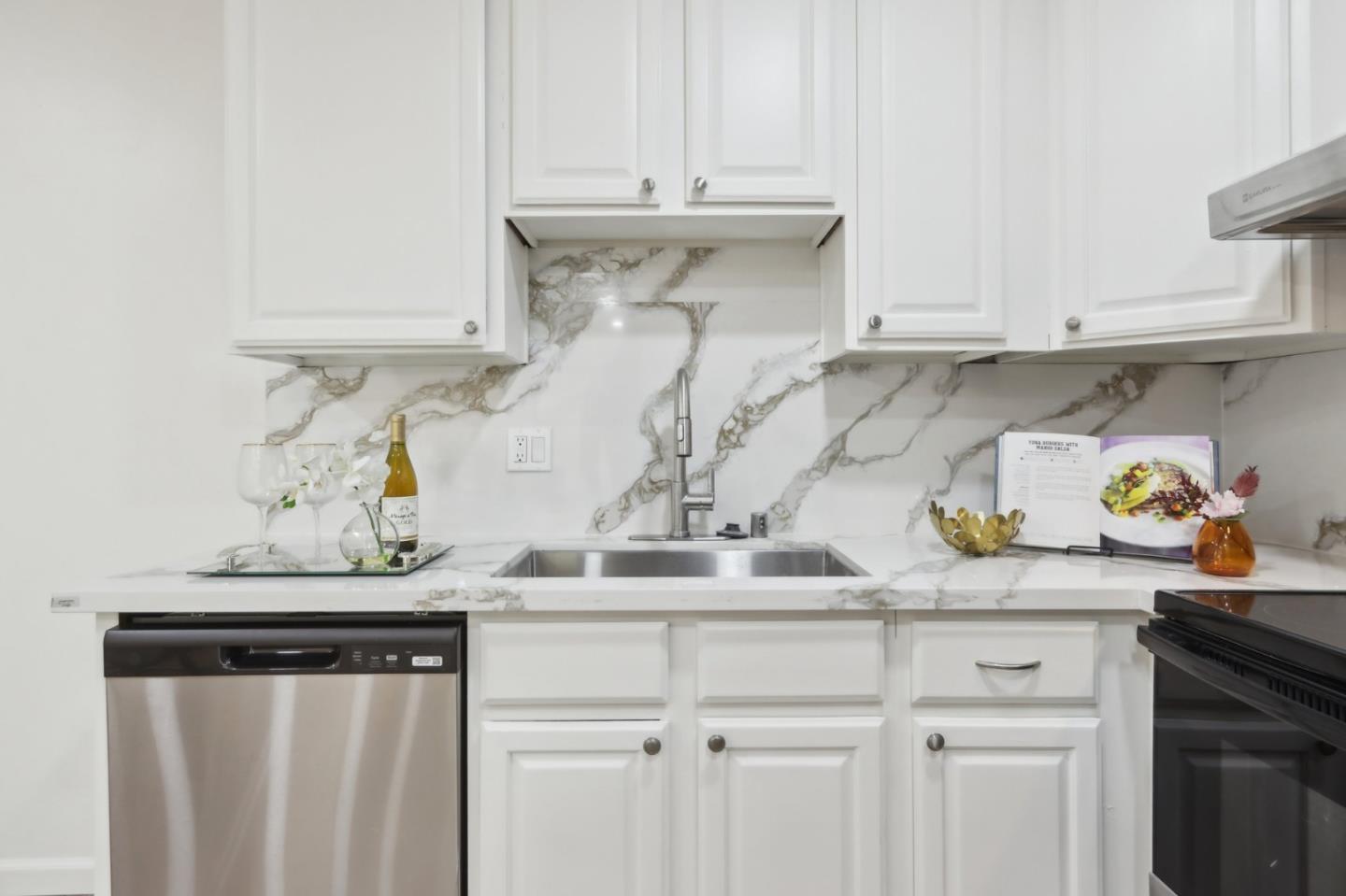 Detail Gallery Image 9 of 26 For 380 Auburn Way #21,  San Jose,  CA 95129 - 2 Beds | 1/1 Baths