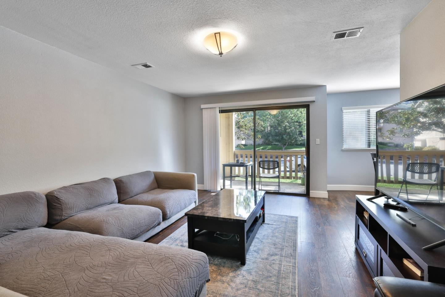 Detail Gallery Image 13 of 34 For 16933 Sorrel Way, Morgan Hill,  CA 95037 - 2 Beds | 2 Baths