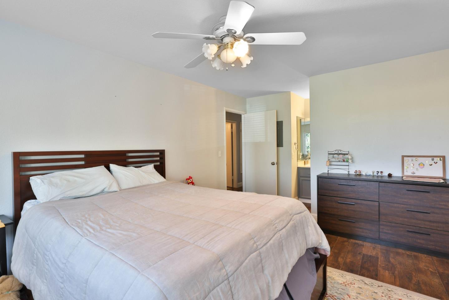 Detail Gallery Image 17 of 34 For 16933 Sorrel Way, Morgan Hill,  CA 95037 - 2 Beds | 2 Baths