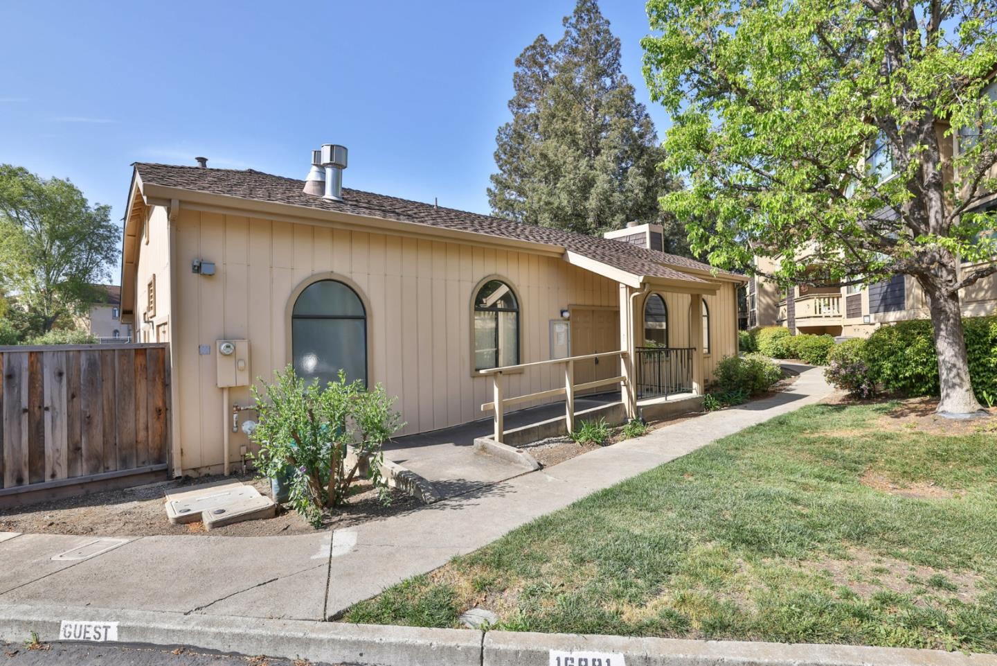 Detail Gallery Image 31 of 34 For 16933 Sorrel Way, Morgan Hill,  CA 95037 - 2 Beds | 2 Baths