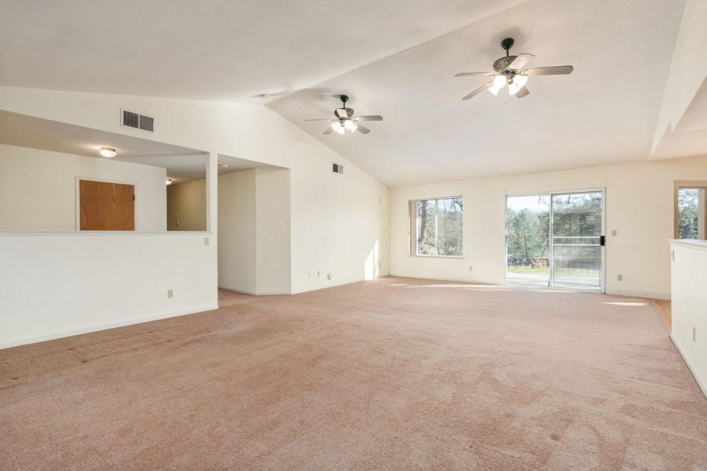 Detail Gallery Image 12 of 50 For 30159 Horseshoe Dr, Coarsegold,  CA 93614 - 3 Beds | 2 Baths