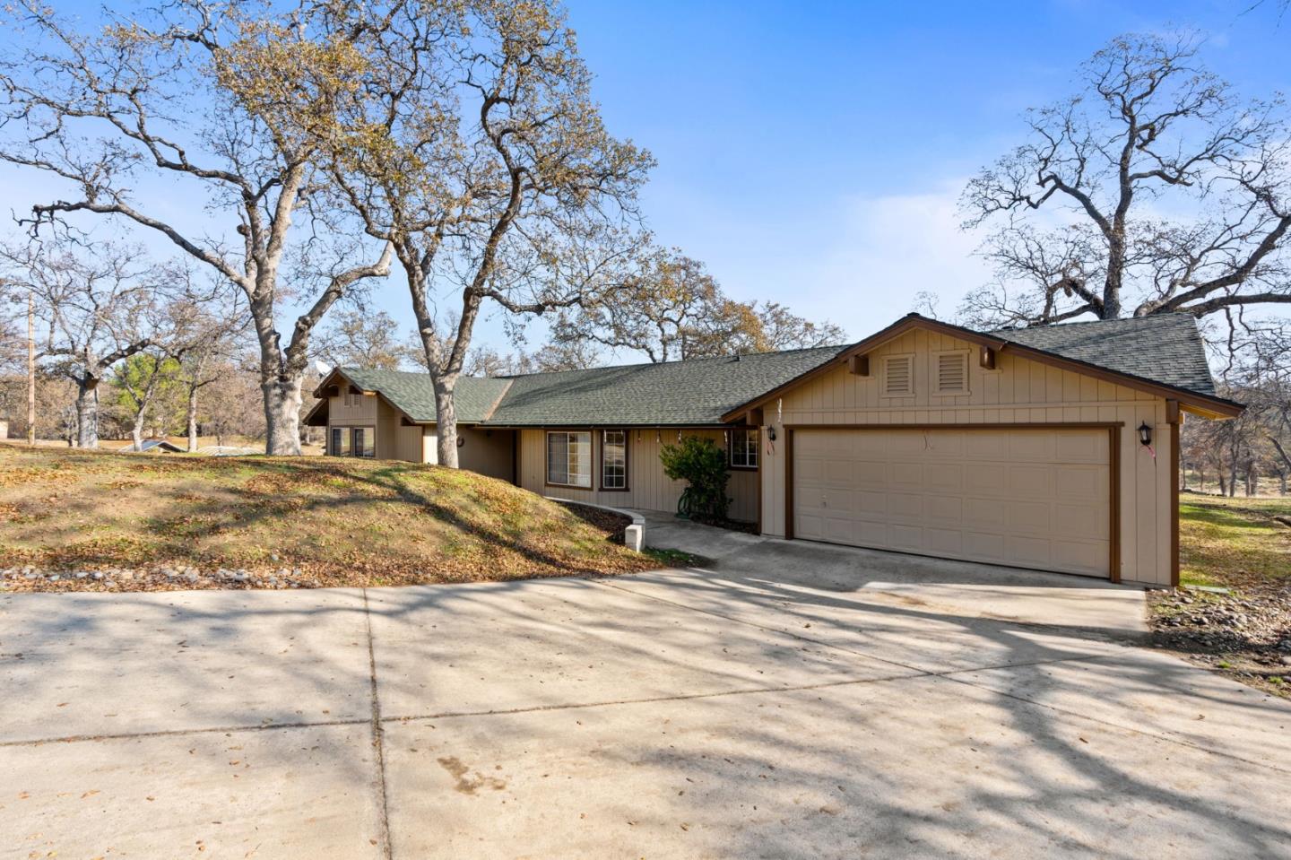 Detail Gallery Image 2 of 50 For 30159 Horseshoe Dr, Coarsegold,  CA 93614 - 3 Beds | 2 Baths