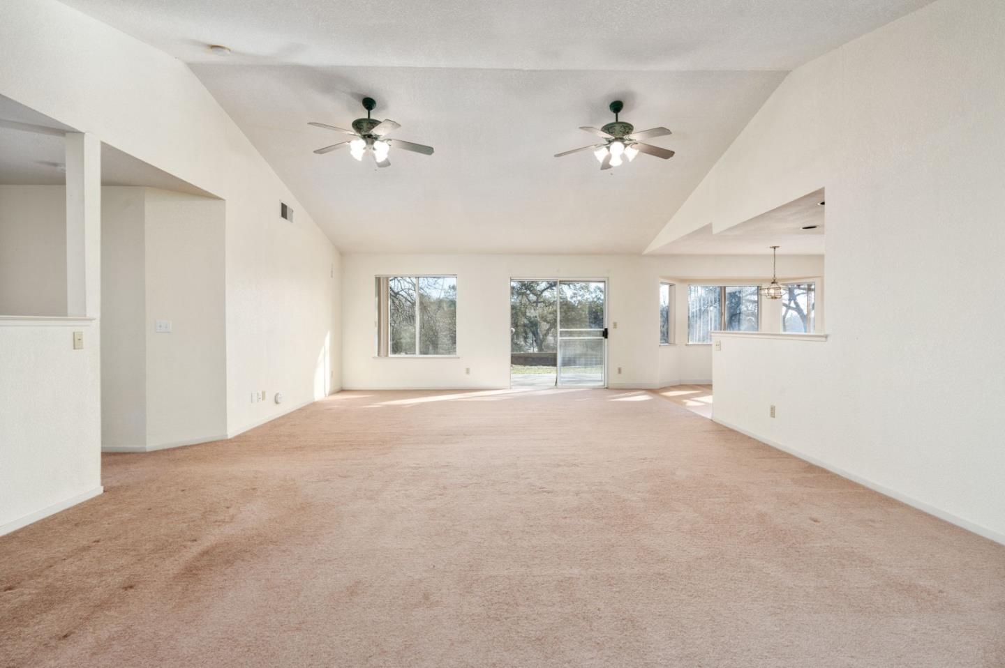 Detail Gallery Image 8 of 50 For 30159 Horseshoe Dr, Coarsegold,  CA 93614 - 3 Beds | 2 Baths