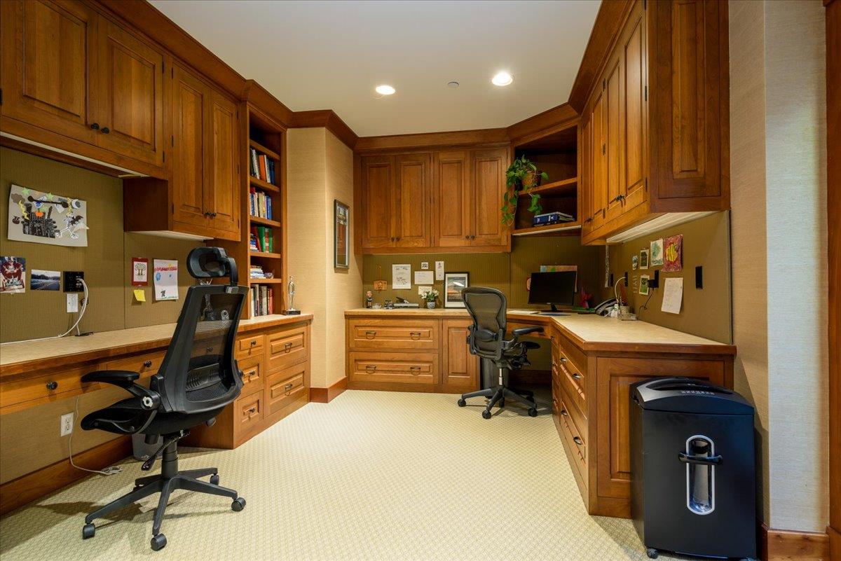 Detail Gallery Image 29 of 46 For 45 Bear Gulch Drive, Portola Valley,  CA 94028 - 5 Beds | 3/1 Baths