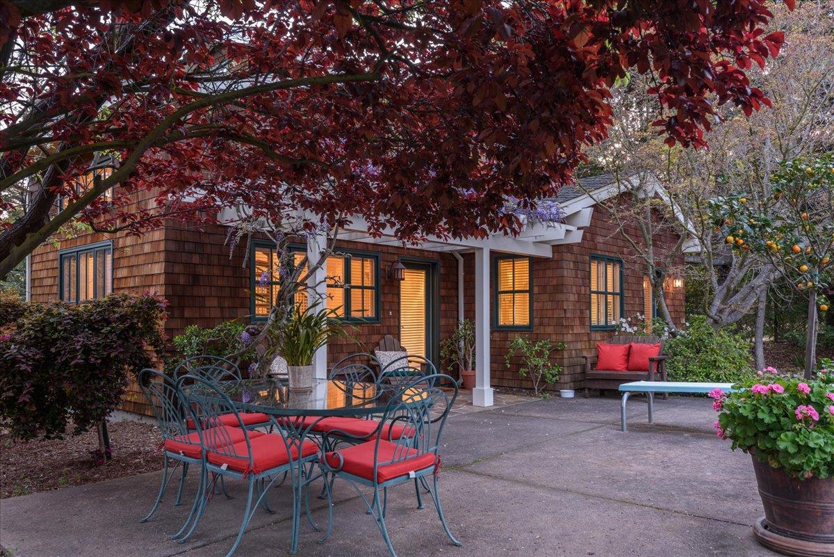 Detail Gallery Image 45 of 46 For 45 Bear Gulch Drive, Portola Valley,  CA 94028 - 5 Beds | 3/1 Baths