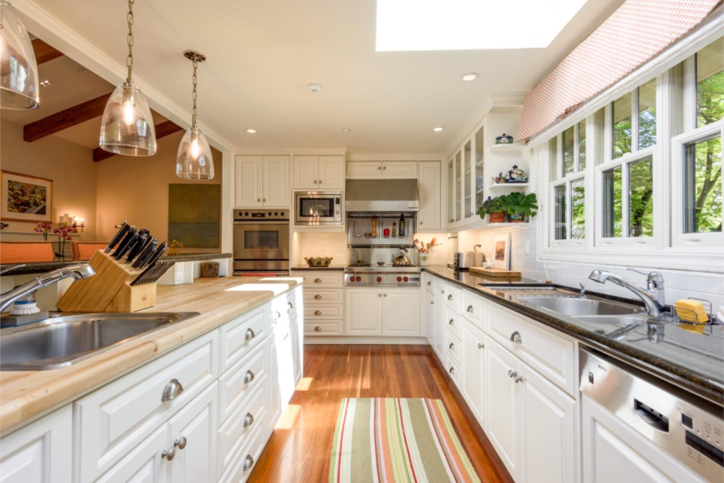 Detail Gallery Image 8 of 46 For 45 Bear Gulch Drive, Portola Valley,  CA 94028 - 5 Beds | 3/1 Baths