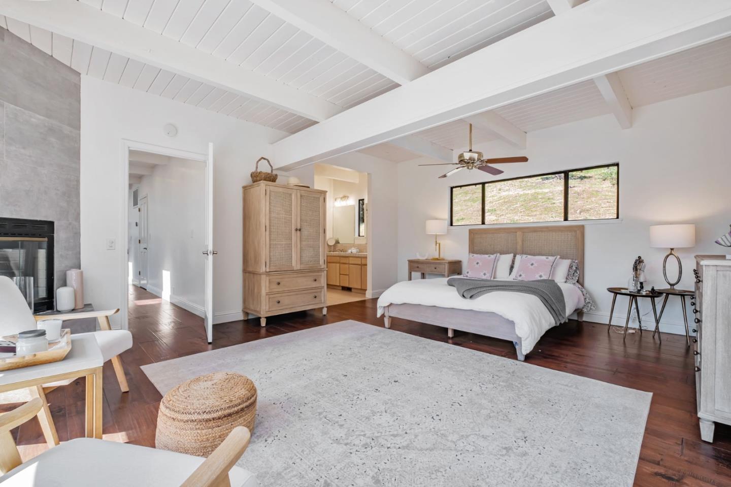 Detail Gallery Image 12 of 35 For 805 Old Mill Pond Rd, Los Gatos,  CA 95033 - 4 Beds | 2/1 Baths