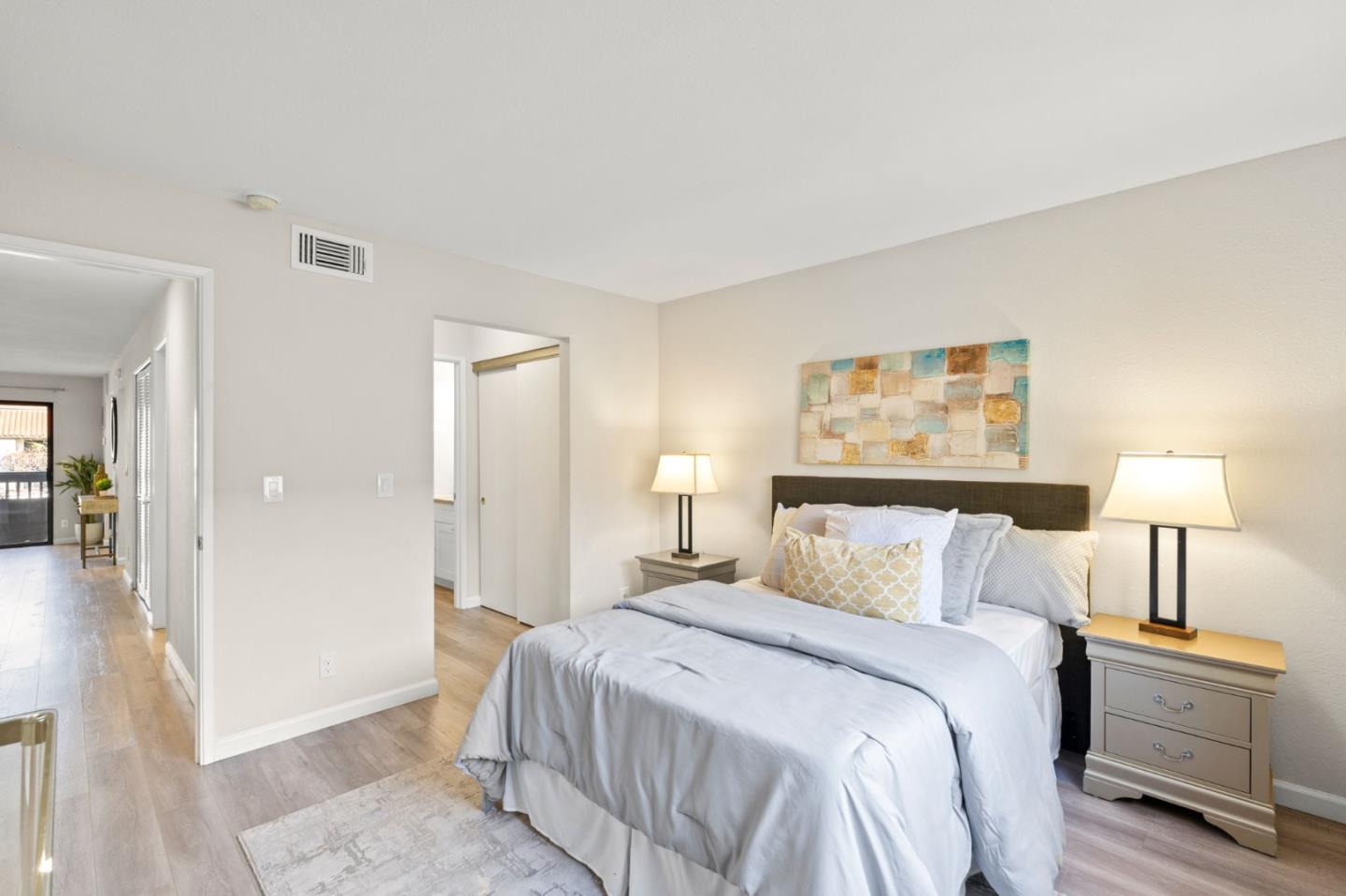 Detail Gallery Image 19 of 38 For 612 San Conrado Ter #7,  Sunnyvale,  CA 94085 - 2 Beds | 2 Baths