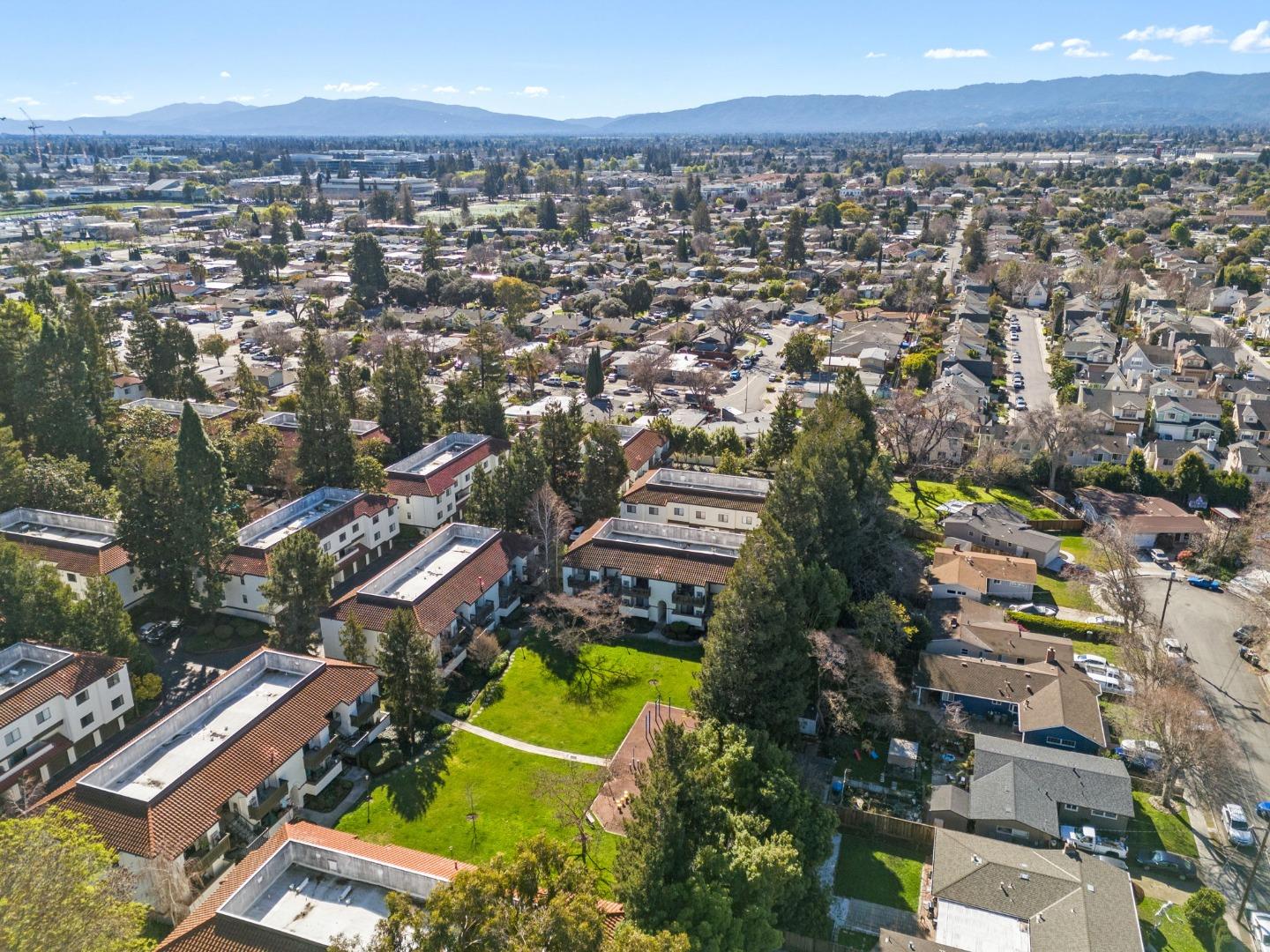 Detail Gallery Image 37 of 38 For 612 San Conrado Ter #7,  Sunnyvale,  CA 94085 - 2 Beds | 2 Baths