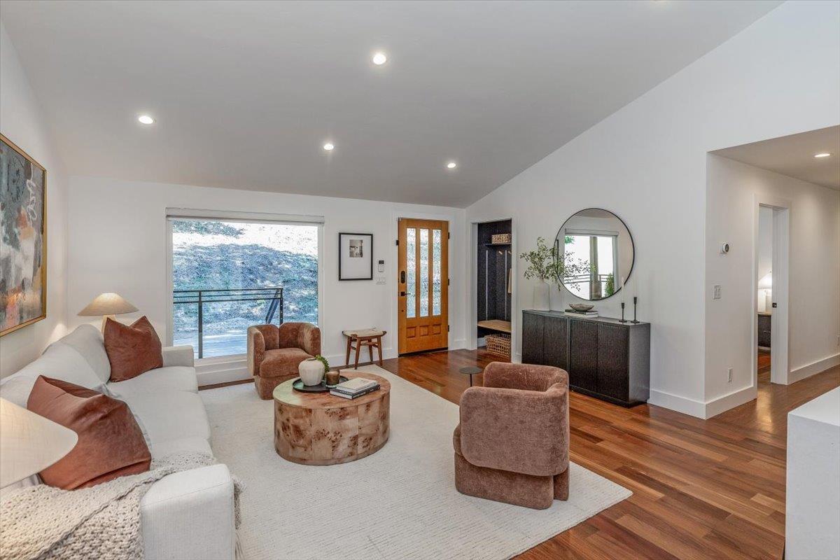 Detail Gallery Image 10 of 35 For 17951 Mountain Charlie Rd, Los Gatos,  CA 95033 - 3 Beds | 2 Baths