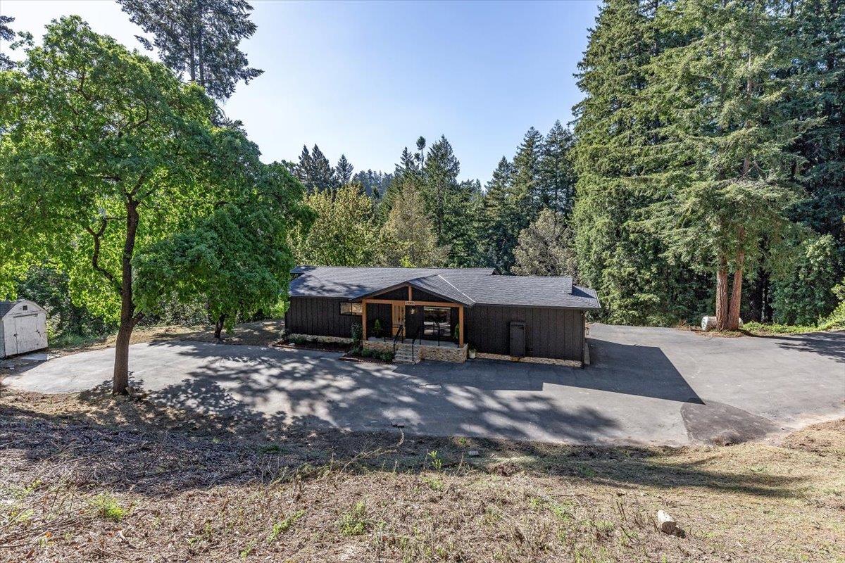 Detail Gallery Image 3 of 35 For 17951 Mountain Charlie Rd, Los Gatos,  CA 95033 - 3 Beds | 2 Baths