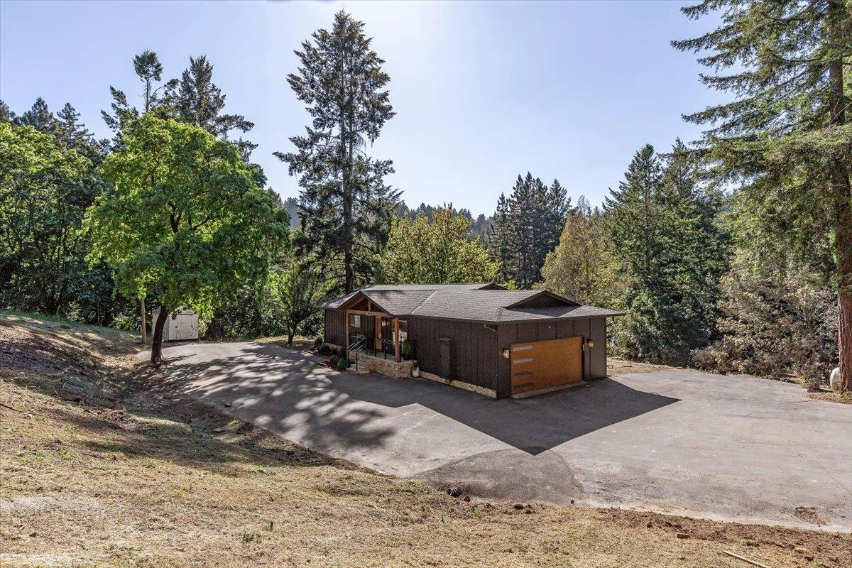 Detail Gallery Image 5 of 35 For 17951 Mountain Charlie Rd, Los Gatos,  CA 95033 - 3 Beds | 2 Baths