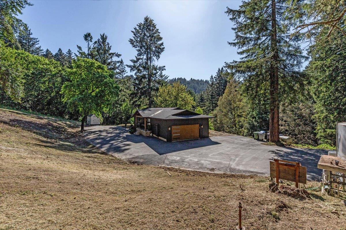 Detail Gallery Image 6 of 35 For 17951 Mountain Charlie Rd, Los Gatos,  CA 95033 - 3 Beds | 2 Baths