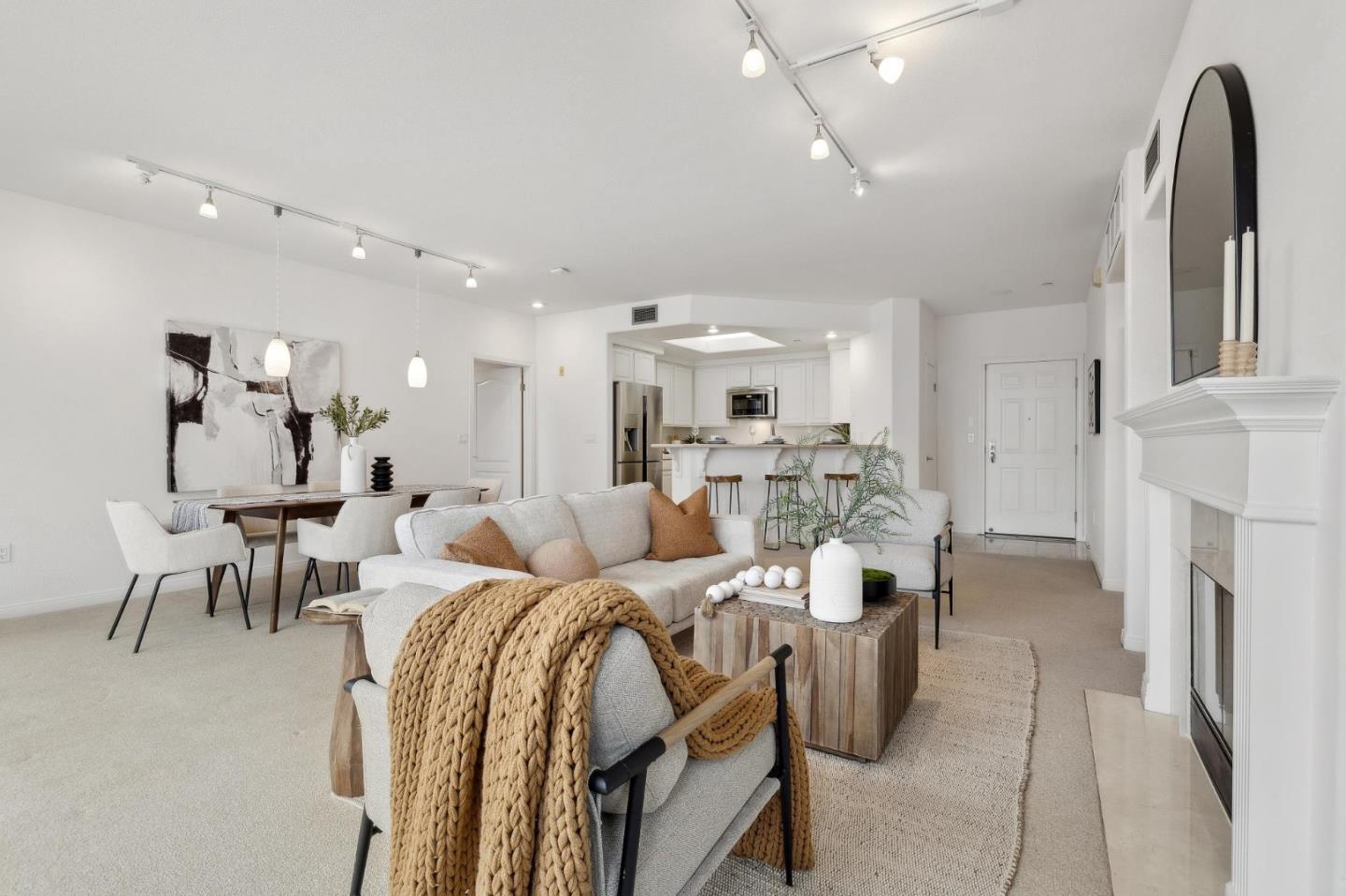 Detail Gallery Image 10 of 39 For 144 S 3rd St #537,  San Jose,  CA 95112 - 2 Beds | 2 Baths