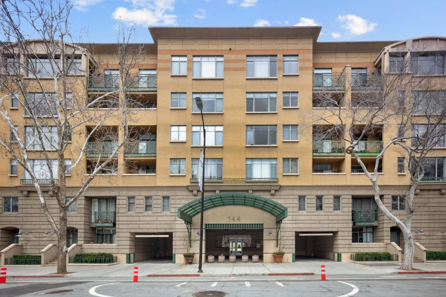 Detail Gallery Image 2 of 39 For 144 S 3rd St #537,  San Jose,  CA 95112 - 2 Beds | 2 Baths