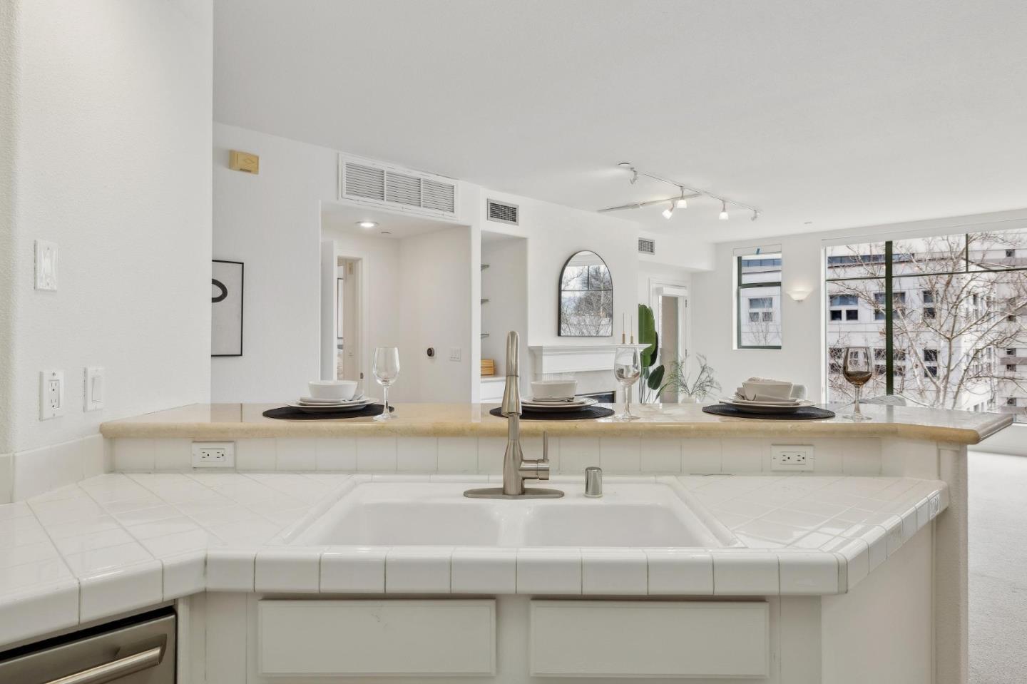 Detail Gallery Image 22 of 39 For 144 S 3rd St #537,  San Jose,  CA 95112 - 2 Beds | 2 Baths