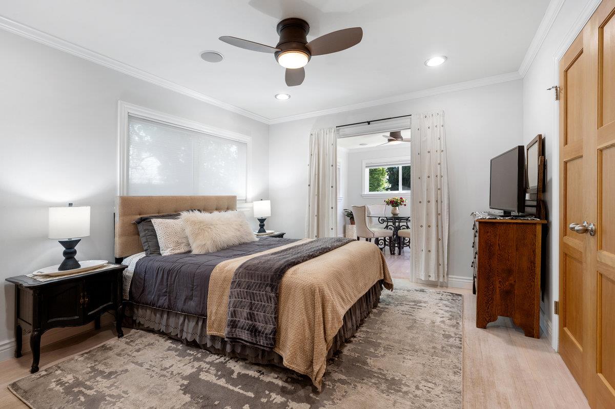 Detail Gallery Image 17 of 28 For 2035 El Prado St, Redwood City,  CA 94061 - 4 Beds | 2 Baths
