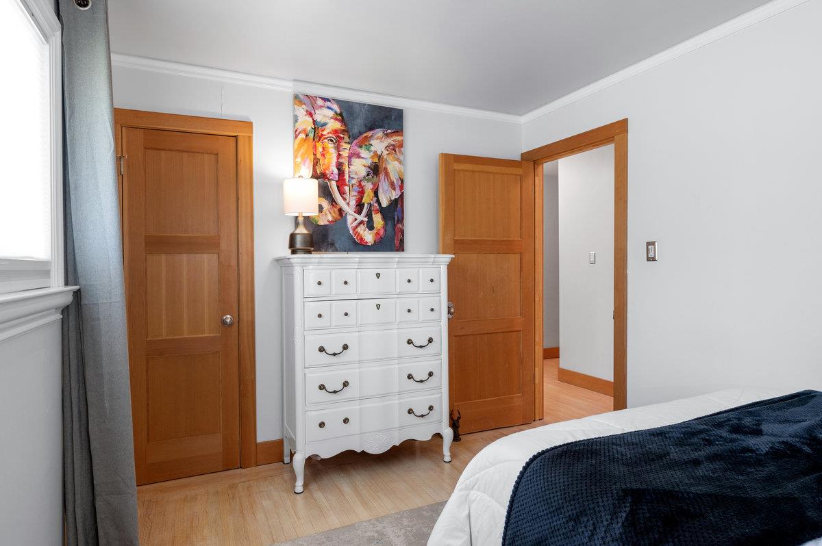 Detail Gallery Image 24 of 28 For 2035 El Prado St, Redwood City,  CA 94061 - 4 Beds | 2 Baths
