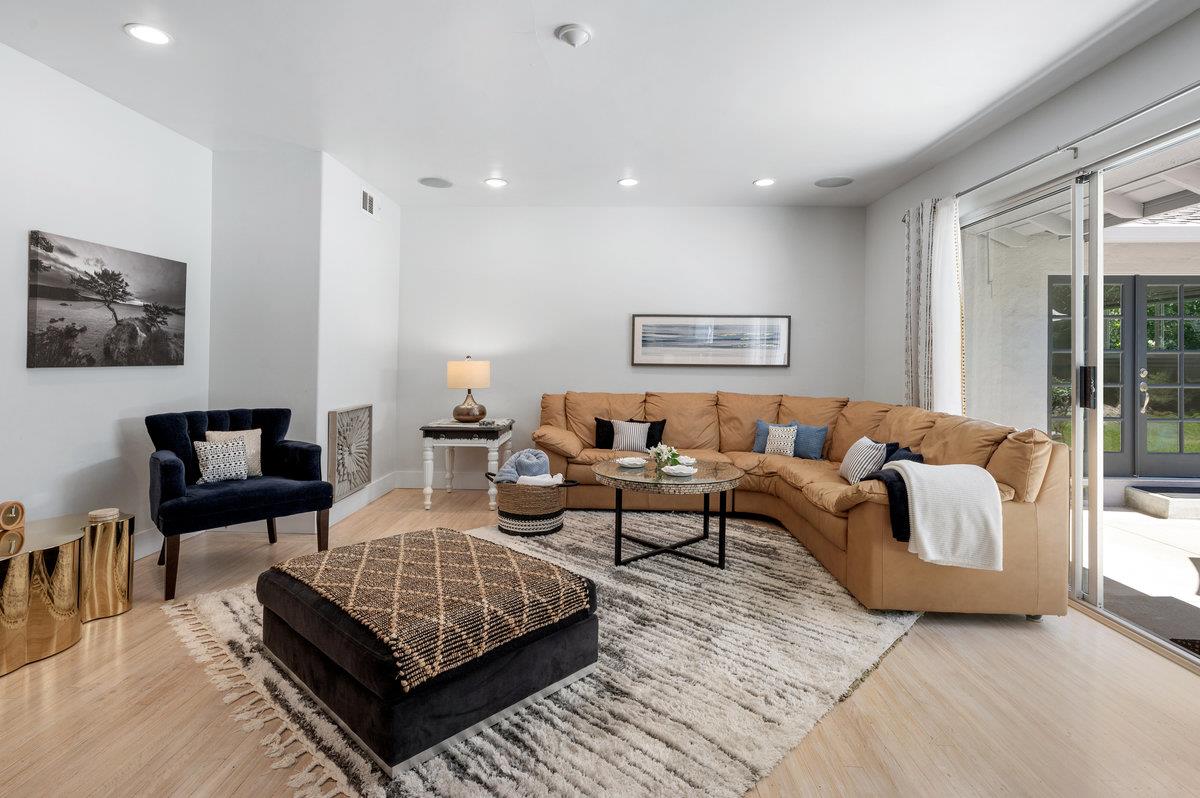 Detail Gallery Image 5 of 28 For 2035 El Prado St, Redwood City,  CA 94061 - 4 Beds | 2 Baths