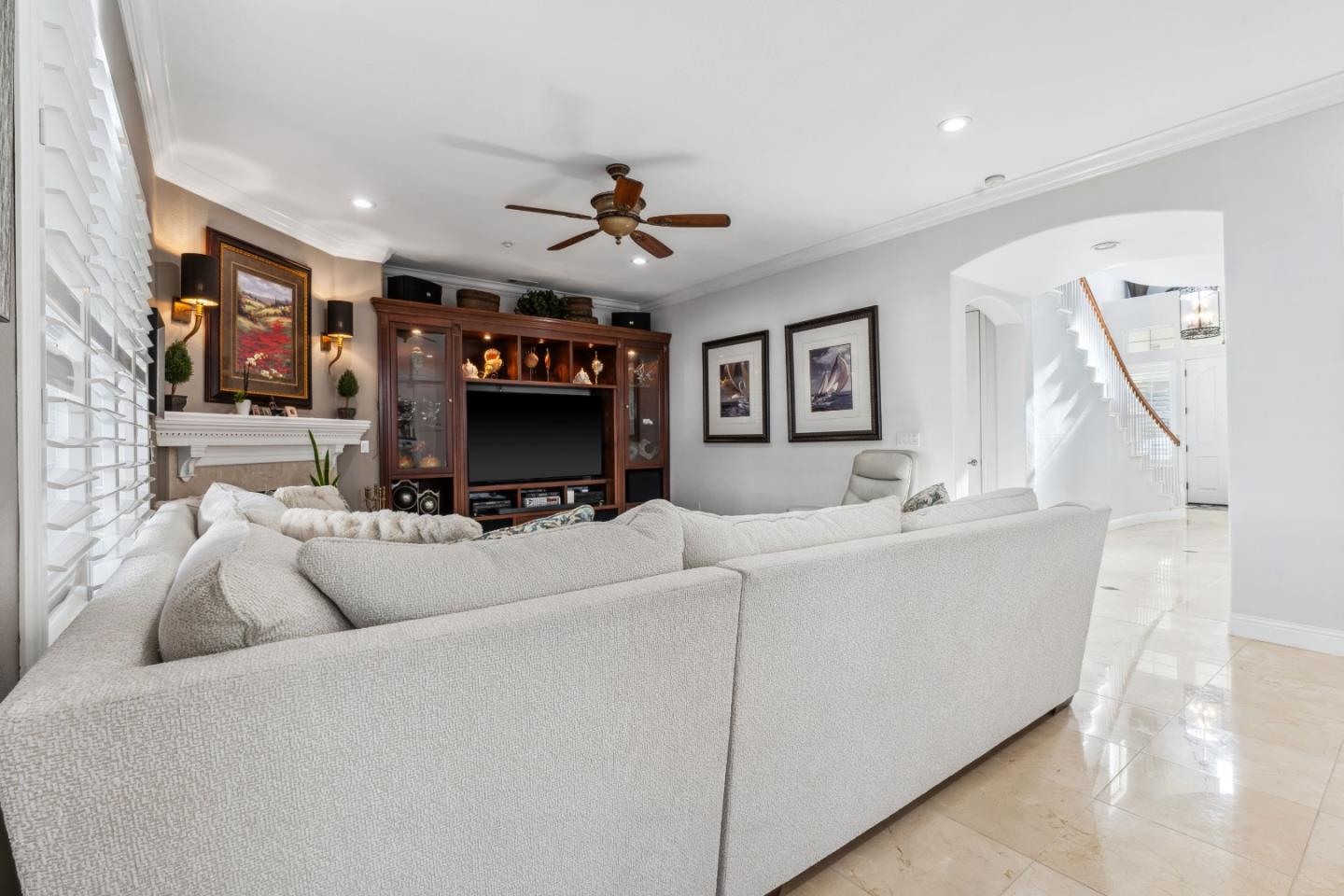Detail Gallery Image 15 of 62 For 16804 Train Station Ct, Lathrop,  CA 95330 - 4 Beds | 2/1 Baths