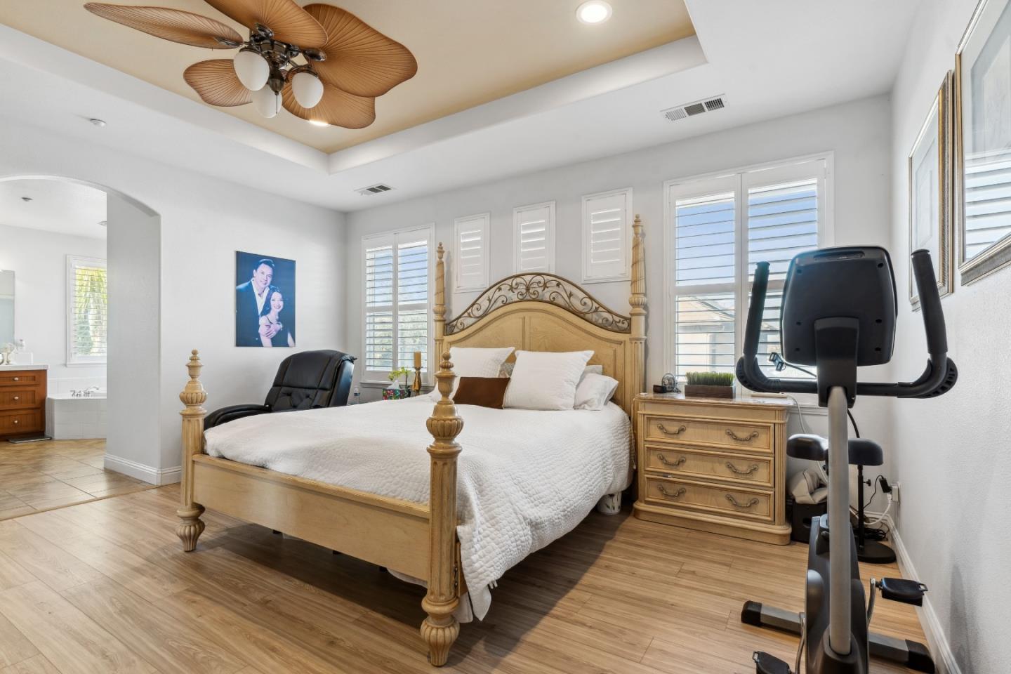 Detail Gallery Image 29 of 62 For 16804 Train Station Ct, Lathrop,  CA 95330 - 4 Beds | 2/1 Baths