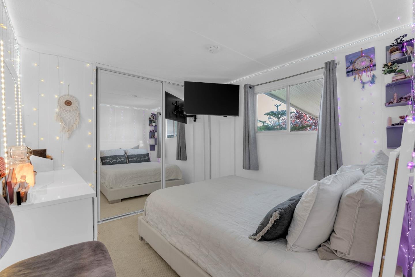 Detail Gallery Image 12 of 26 For 1075 Space Park #66,  Mountain View,  CA 94043 - 2 Beds | 1 Baths