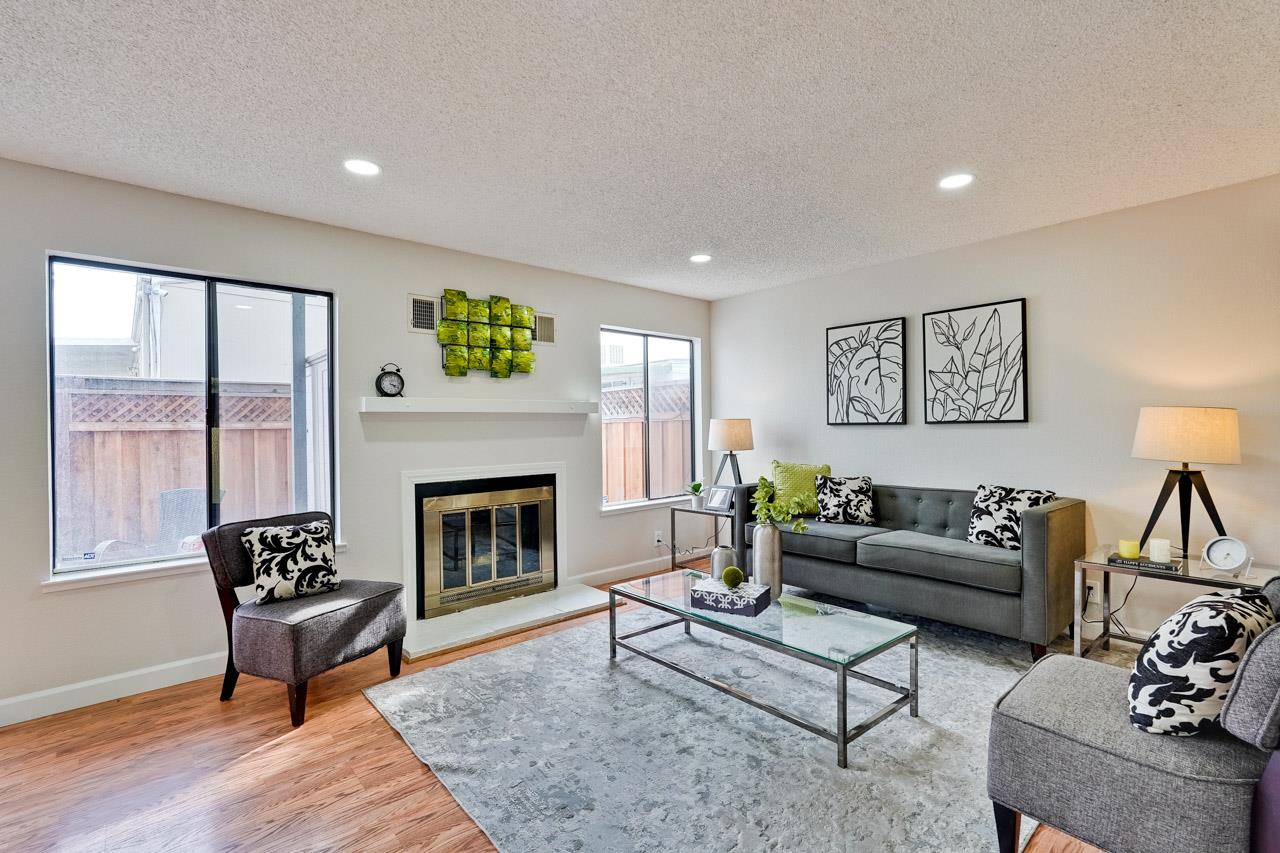 Detail Gallery Image 2 of 25 For 2669 Senter Creek Ct, San Jose,  CA 95111 - 2 Beds | 2 Baths