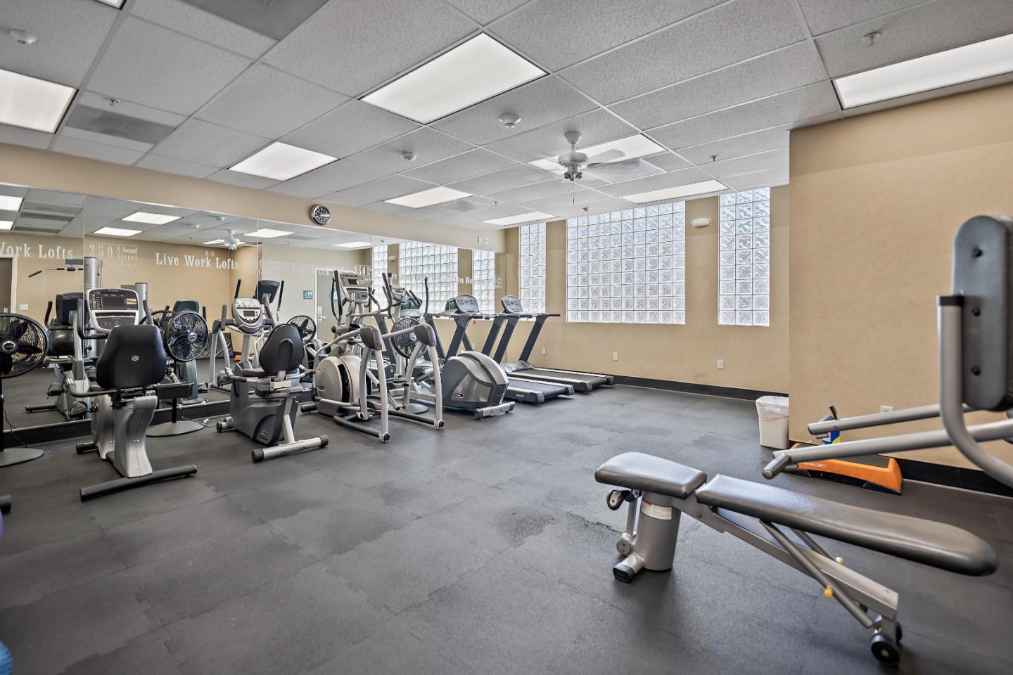 Detail Gallery Image 33 of 45 For 350 N 2nd St #141,  San Jose,  CA 95112 - 2 Beds | 2/1 Baths