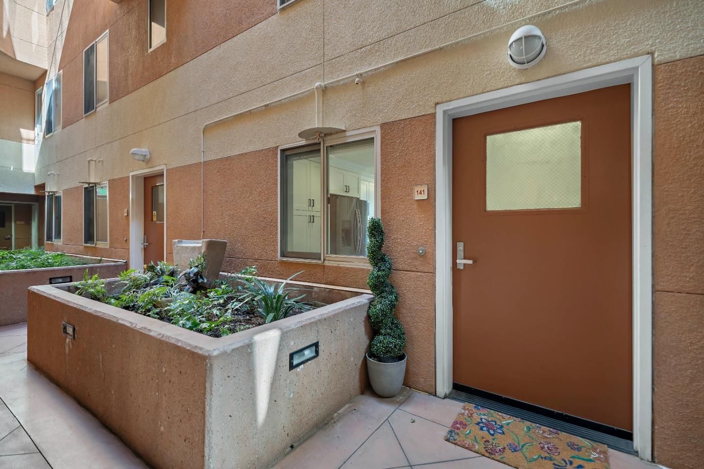 Detail Gallery Image 4 of 45 For 350 N 2nd St #141,  San Jose,  CA 95112 - 2 Beds | 2/1 Baths