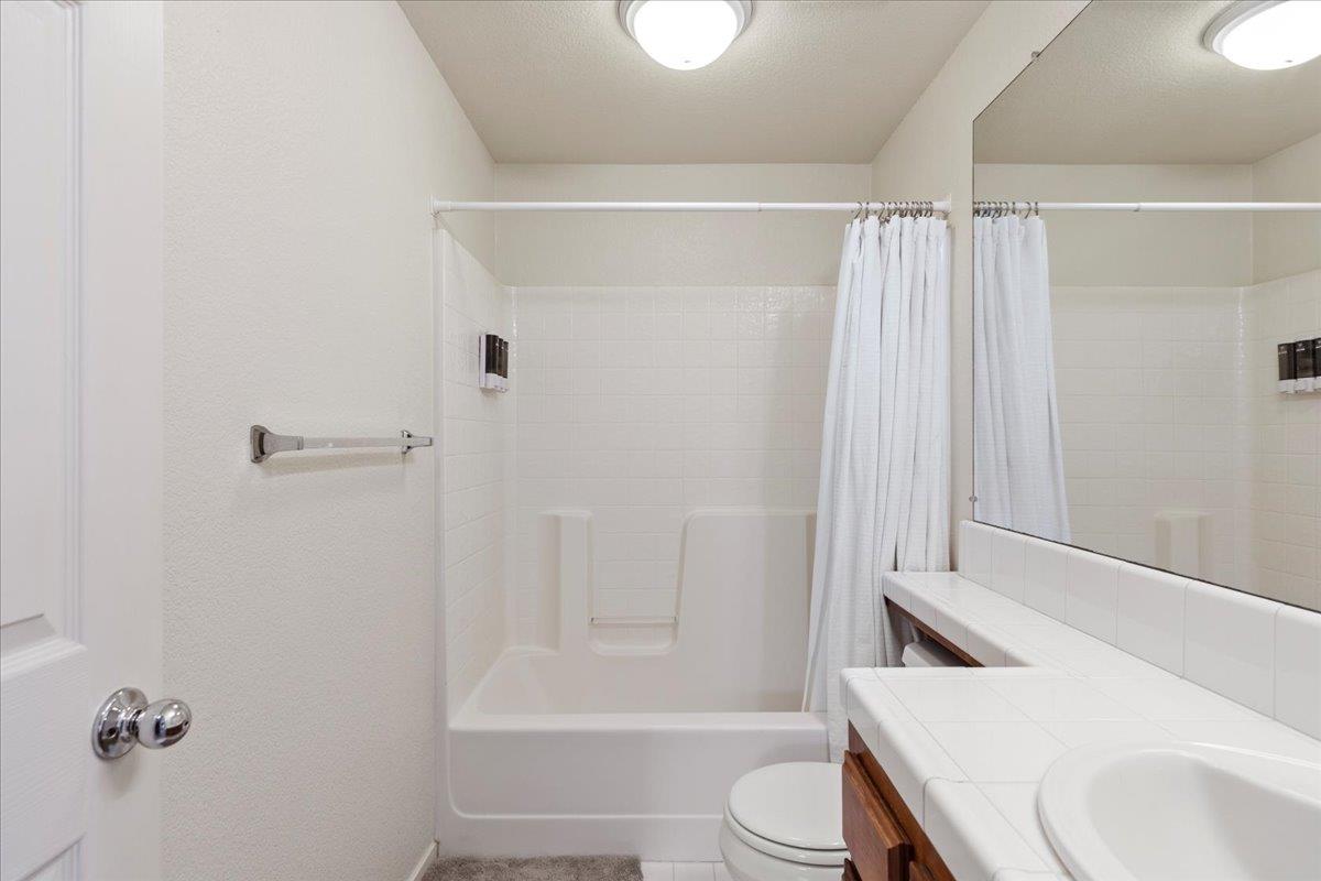 Detail Gallery Image 23 of 35 For 1446 Nottingham Cir, Los Banos,  CA 93635 - 5 Beds | 3 Baths
