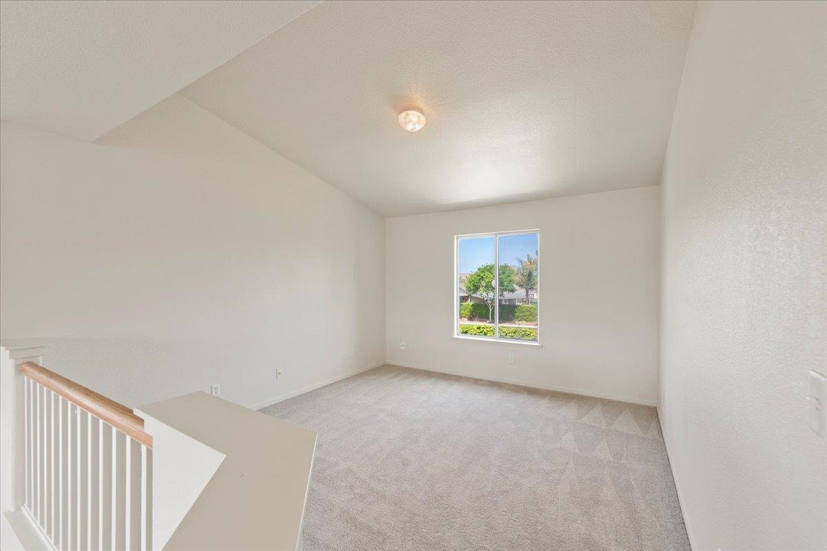 Detail Gallery Image 25 of 35 For 1446 Nottingham Cir, Los Banos,  CA 93635 - 5 Beds | 3 Baths