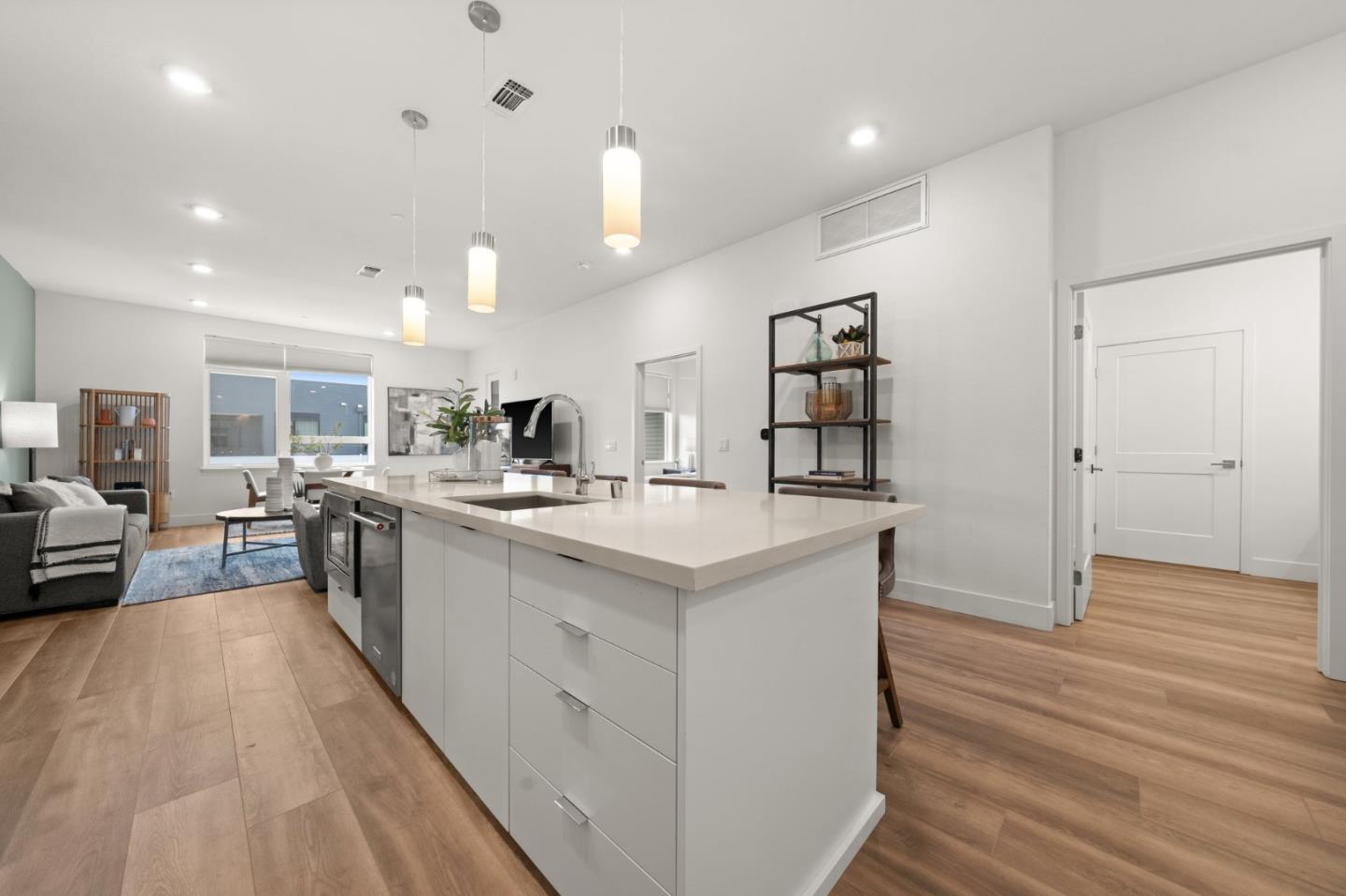 Detail Gallery Image 17 of 65 For 3578 Rambla Pl #728,  Santa Clara,  CA 95051 - 1 Beds | 1 Baths