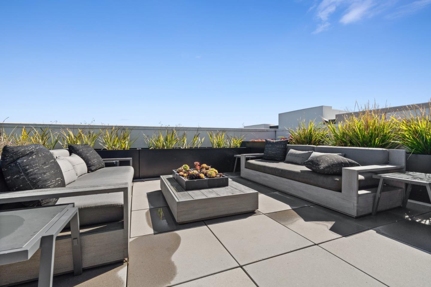 Detail Gallery Image 38 of 65 For 3578 Rambla Pl #728,  Santa Clara,  CA 95051 - 1 Beds | 1 Baths