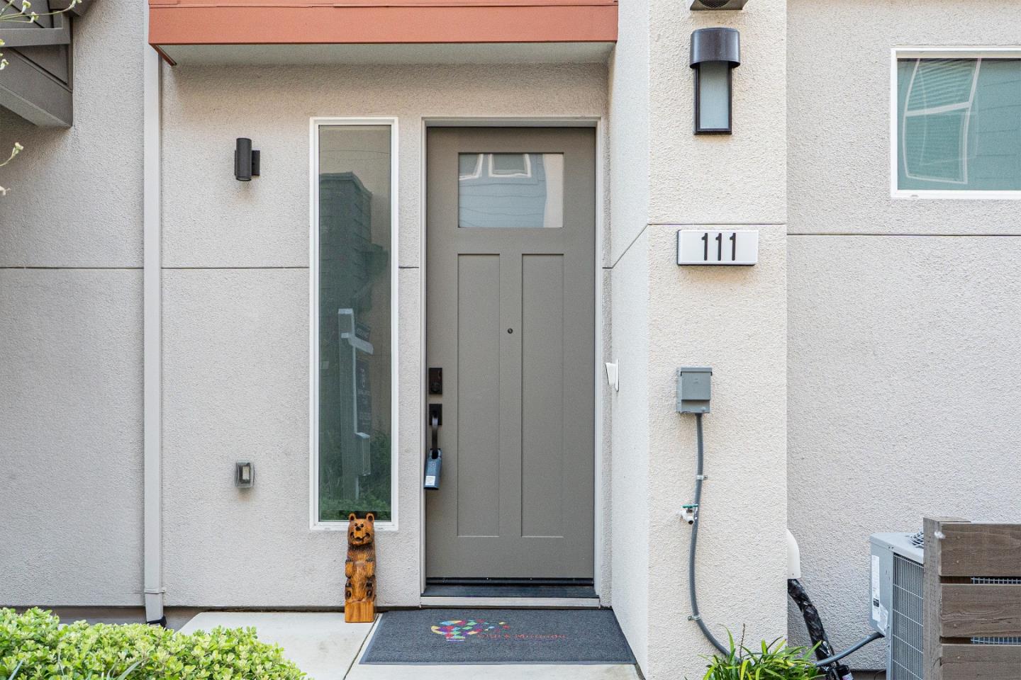 Detail Gallery Image 3 of 35 For 2930 Boyter Pl #111,  Santa Clara,  CA 95051 - 2 Beds | 2/1 Baths