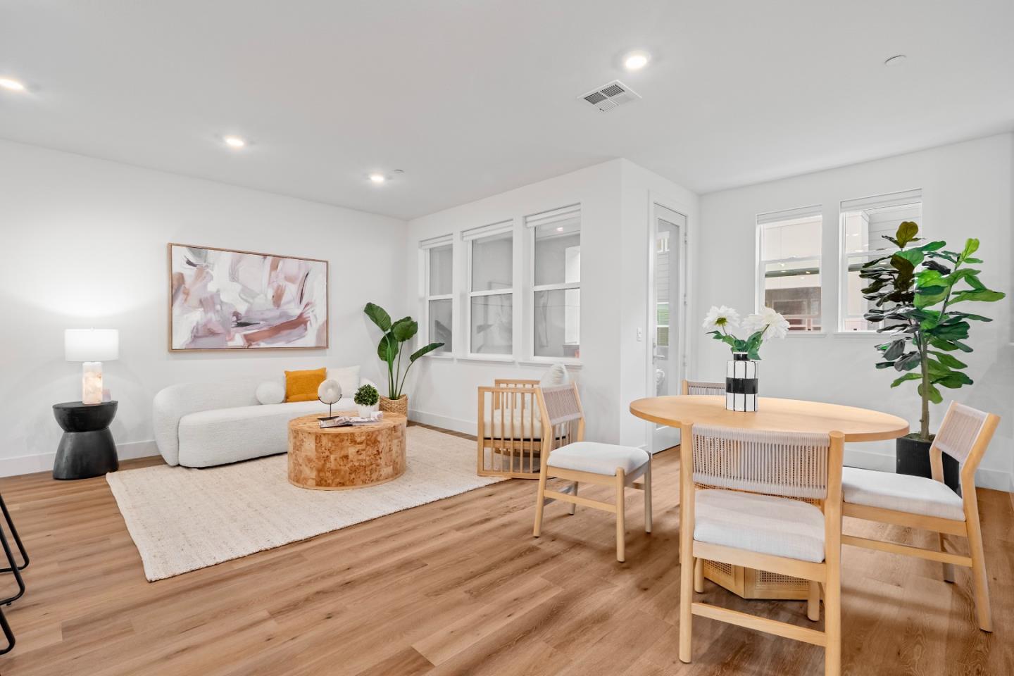 Detail Gallery Image 6 of 35 For 2930 Boyter Pl #111,  Santa Clara,  CA 95051 - 2 Beds | 2/1 Baths