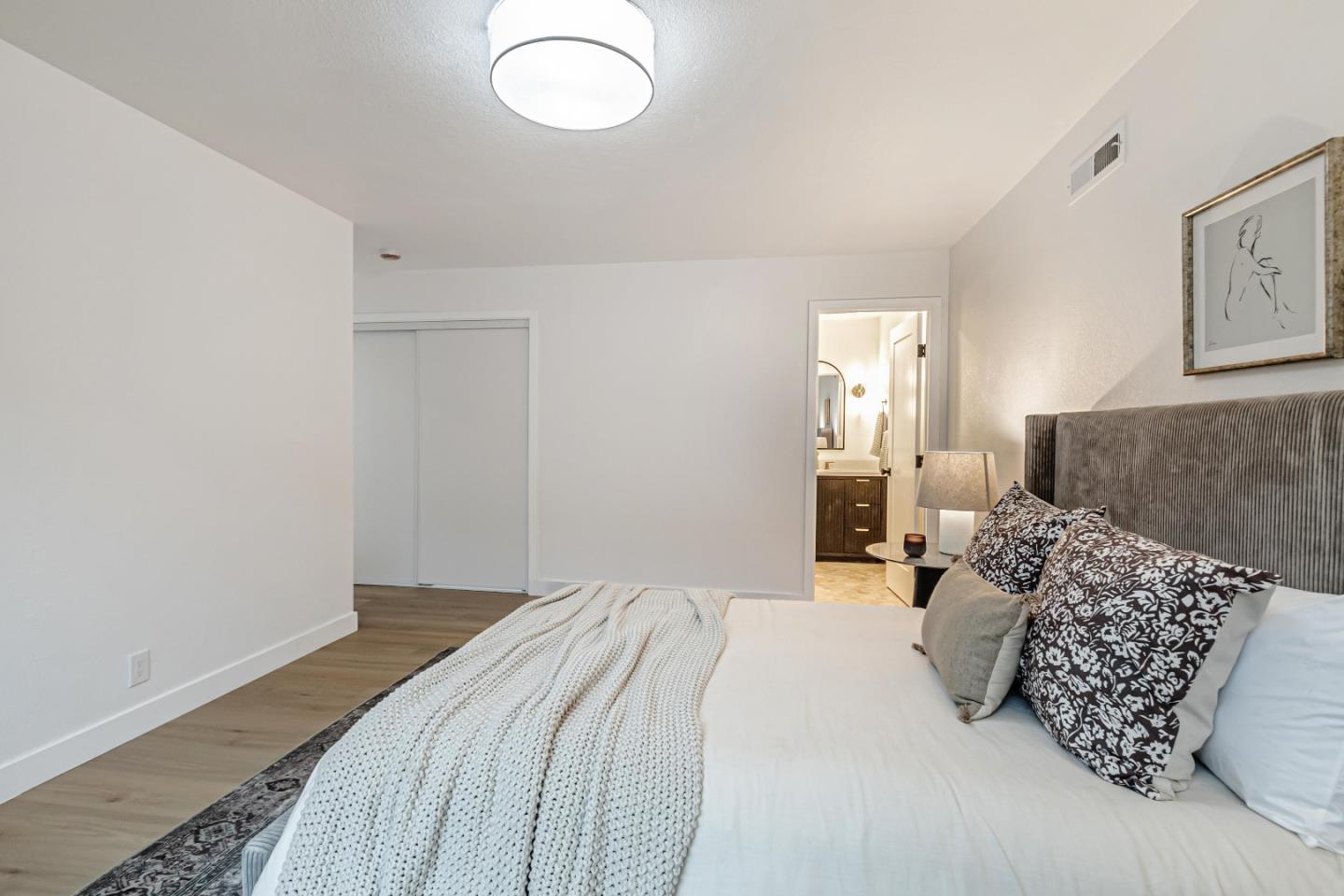 Detail Gallery Image 22 of 41 For 4264 Sayoko Cir, San Jose,  CA 95136 - 4 Beds | 2 Baths