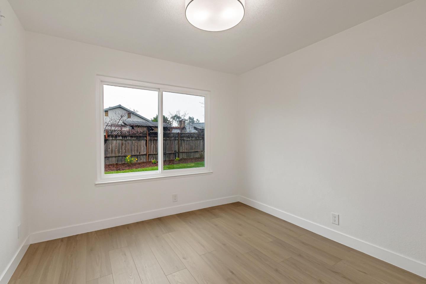 Detail Gallery Image 24 of 41 For 4264 Sayoko Cir, San Jose,  CA 95136 - 4 Beds | 2 Baths