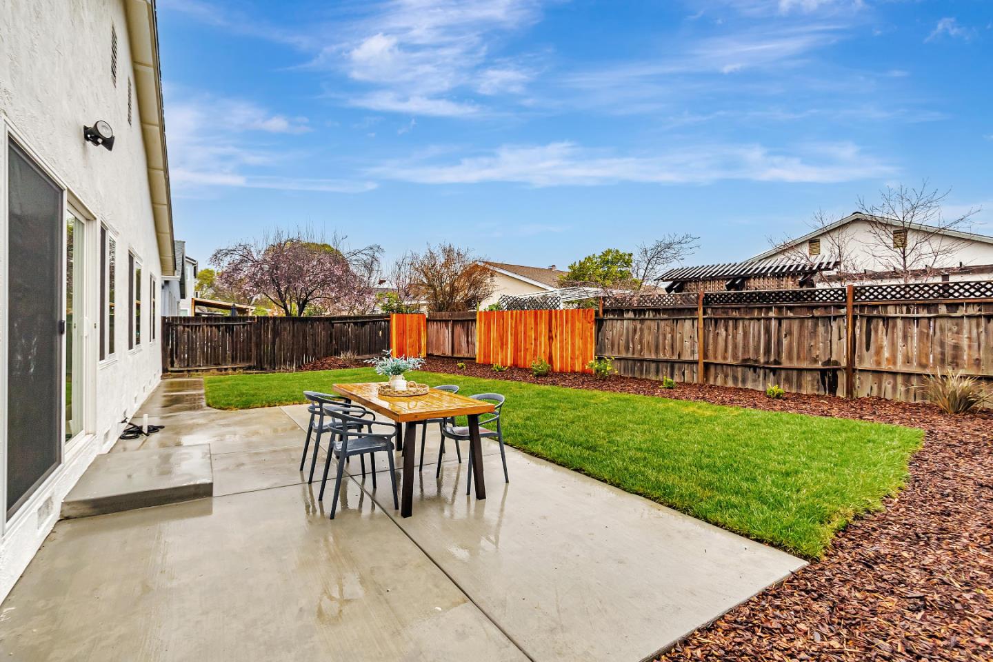 Detail Gallery Image 37 of 41 For 4264 Sayoko Cir, San Jose,  CA 95136 - 4 Beds | 2 Baths