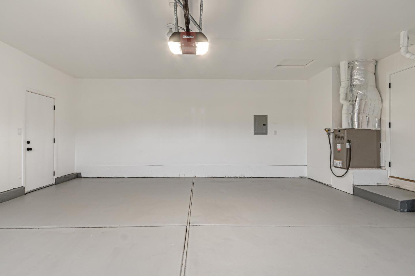 Detail Gallery Image 41 of 41 For 4264 Sayoko Cir, San Jose,  CA 95136 - 4 Beds | 2 Baths