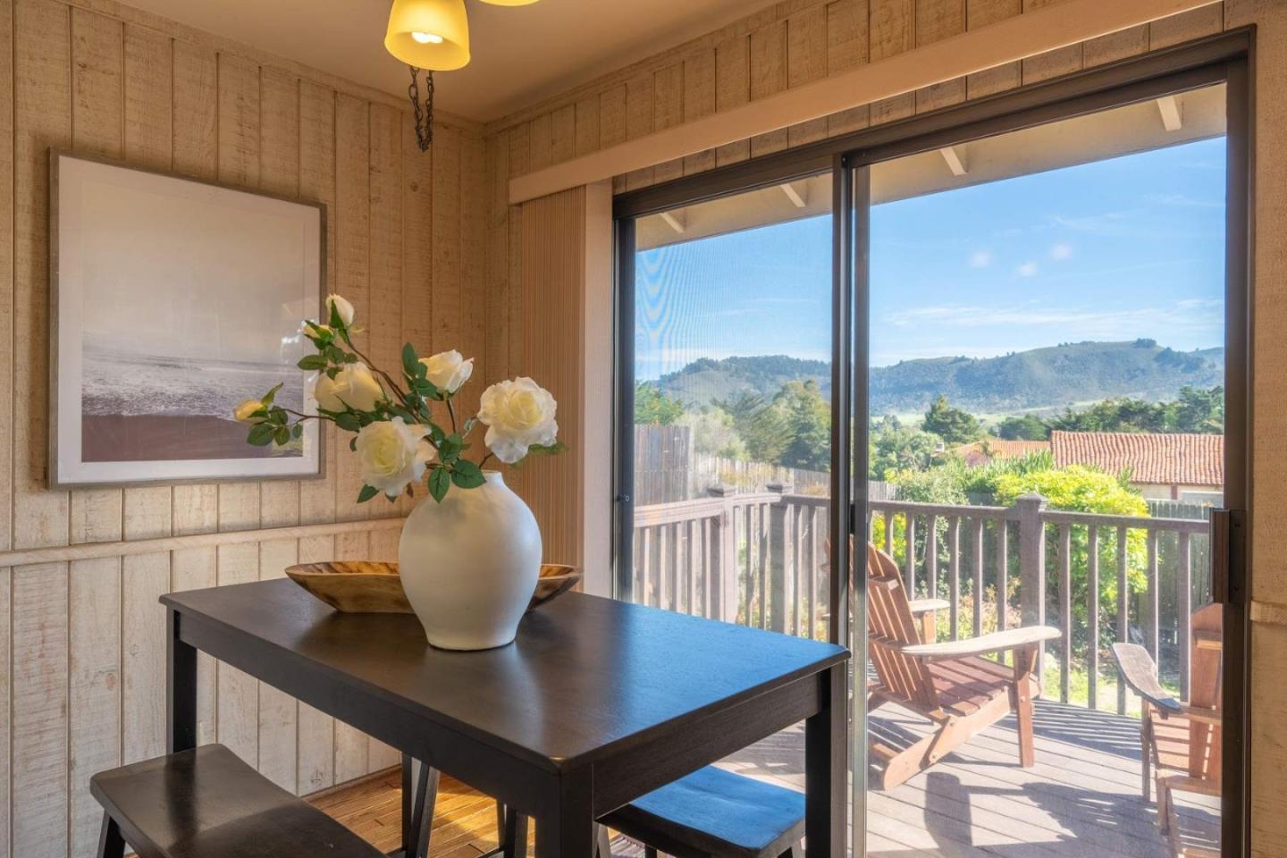 Detail Gallery Image 12 of 33 For 3073 Lasuen Dr, Carmel,  CA 93923 - 2 Beds | 2 Baths