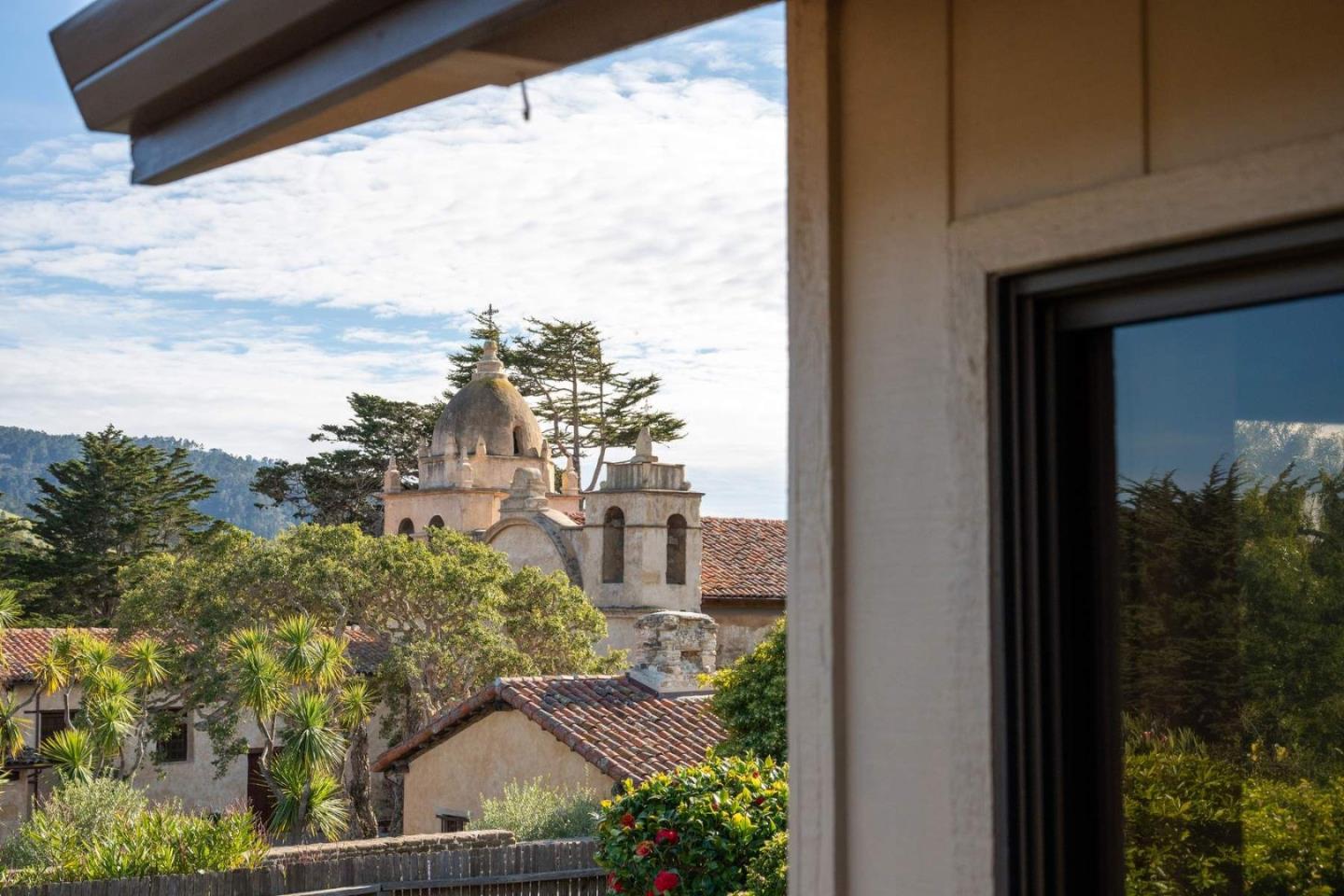 Detail Gallery Image 29 of 33 For 3073 Lasuen Dr, Carmel,  CA 93923 - 2 Beds | 2 Baths
