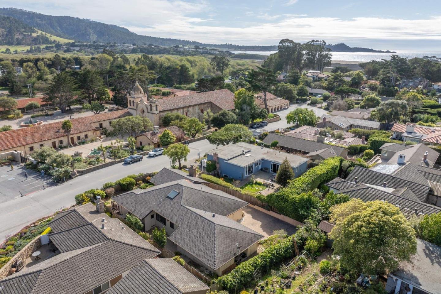 Detail Gallery Image 33 of 33 For 3073 Lasuen Dr, Carmel,  CA 93923 - 2 Beds | 2 Baths