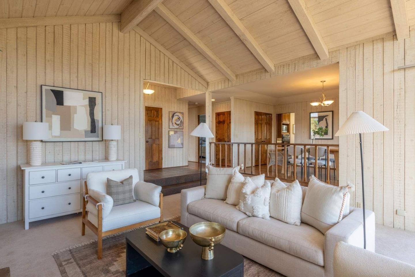 Detail Gallery Image 6 of 33 For 3073 Lasuen Dr, Carmel,  CA 93923 - 2 Beds | 2 Baths