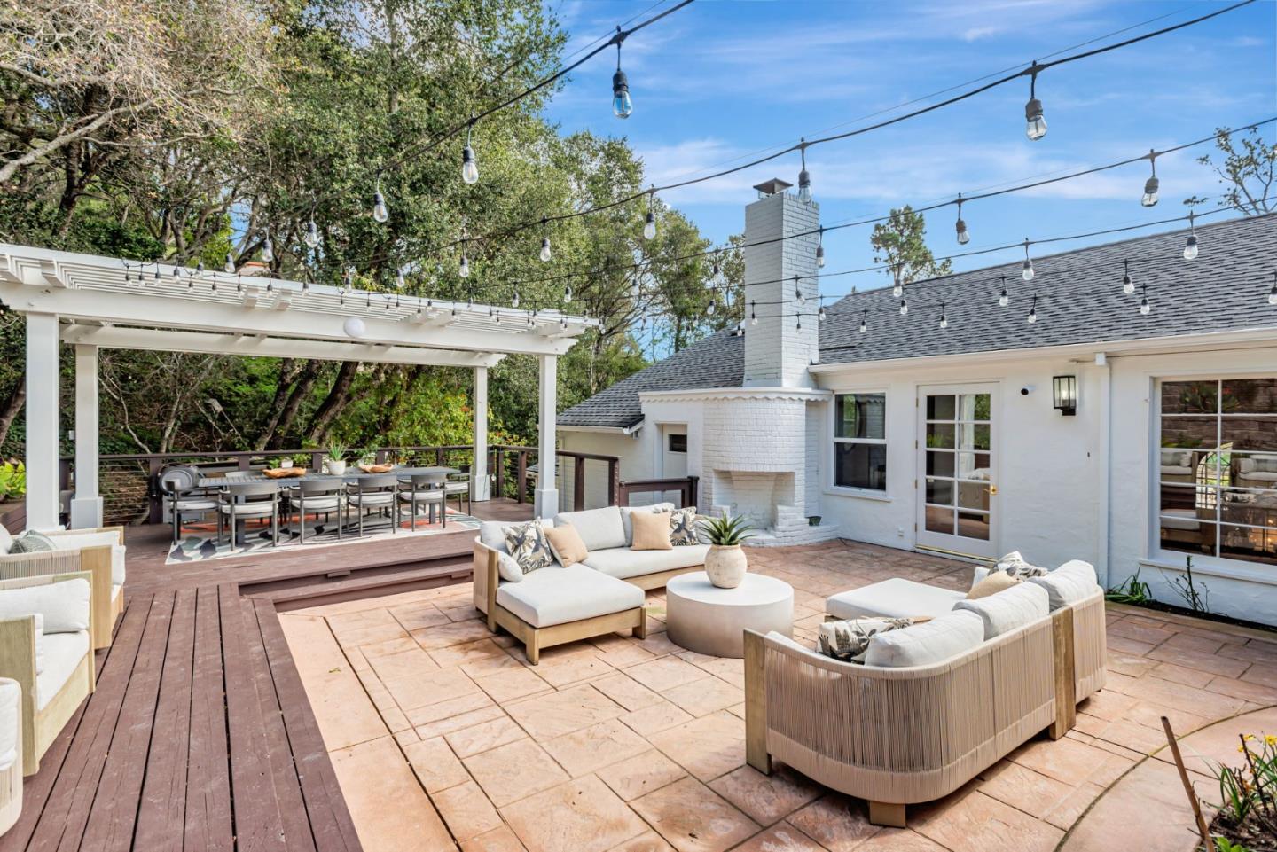 Detail Gallery Image 2 of 73 For 1021 Merner Rd, Hillsborough,  CA 94010 - 5 Beds | 4/1 Baths