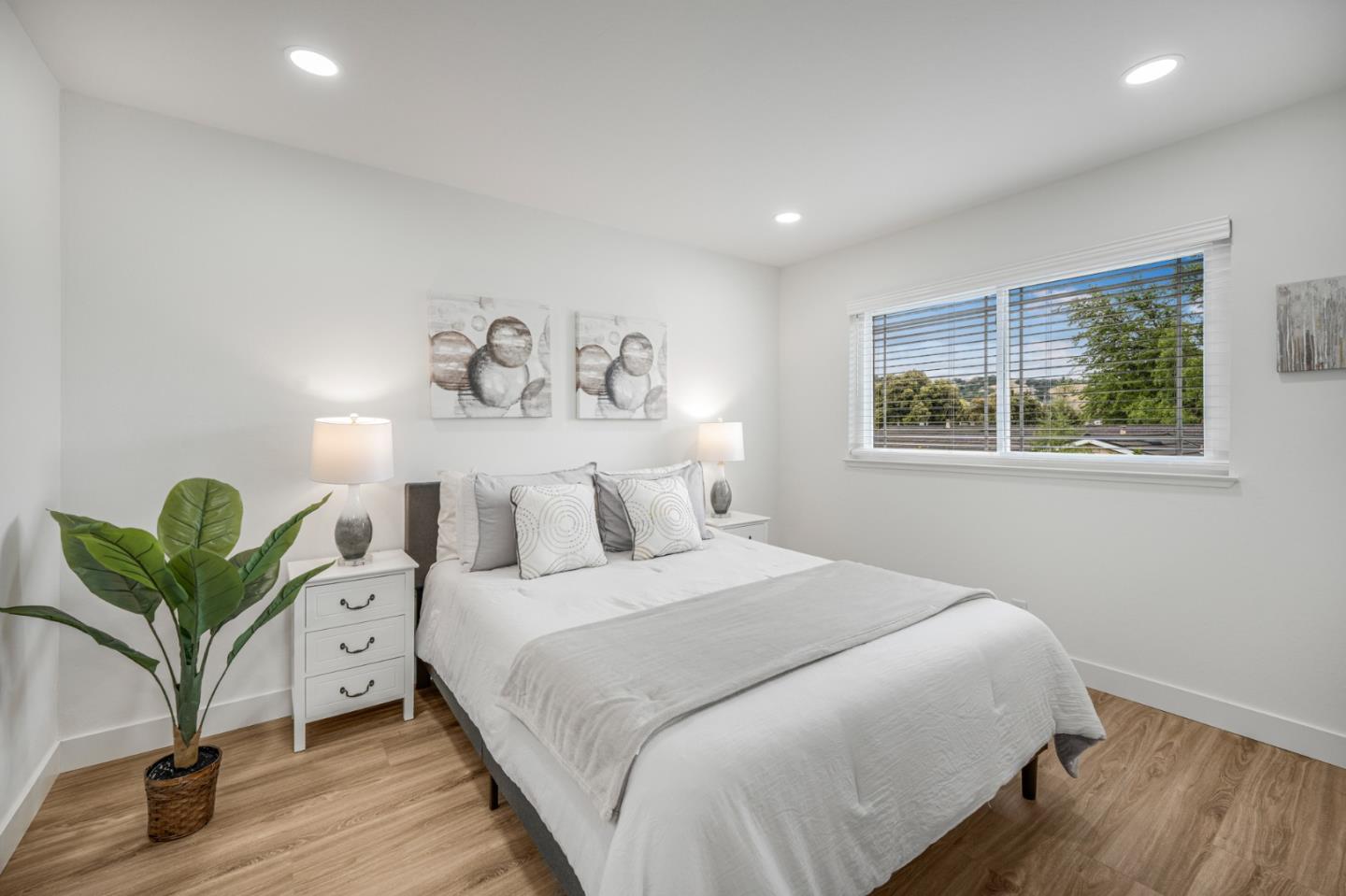 Detail Gallery Image 16 of 44 For 6263 Mahan Dr, San Jose,  CA 95123 - 4 Beds | 2 Baths