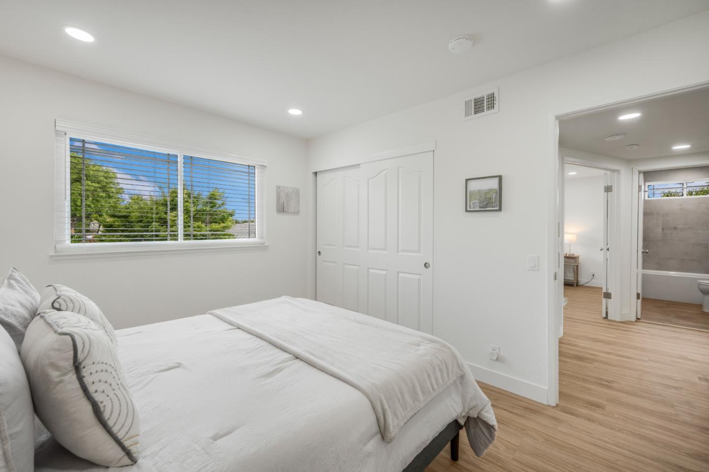 Detail Gallery Image 18 of 44 For 6263 Mahan Dr, San Jose,  CA 95123 - 4 Beds | 2 Baths