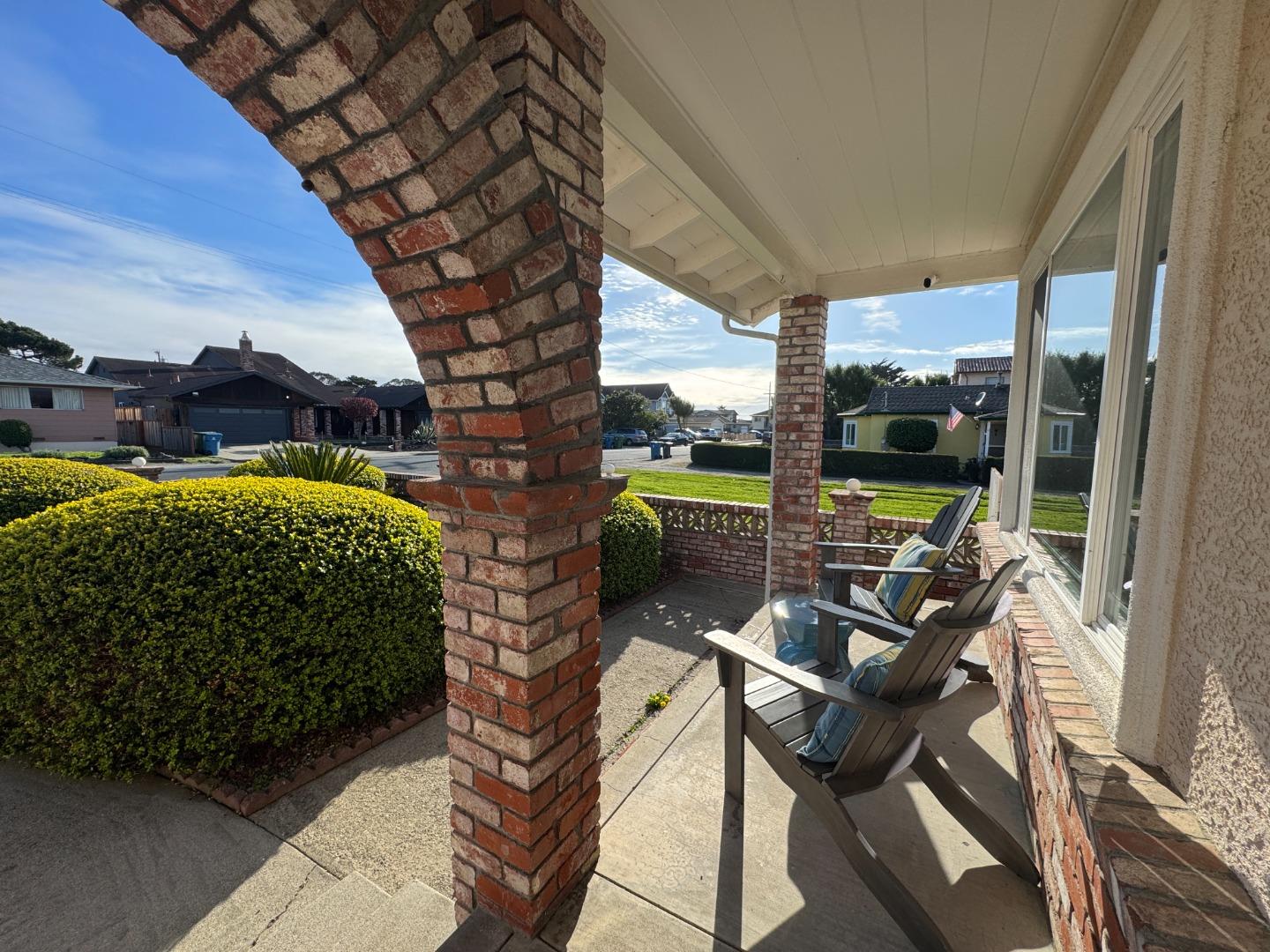 Detail Gallery Image 20 of 21 For 651 Spruce St, Half Moon Bay,  CA 94019 - 3 Beds | 3 Baths